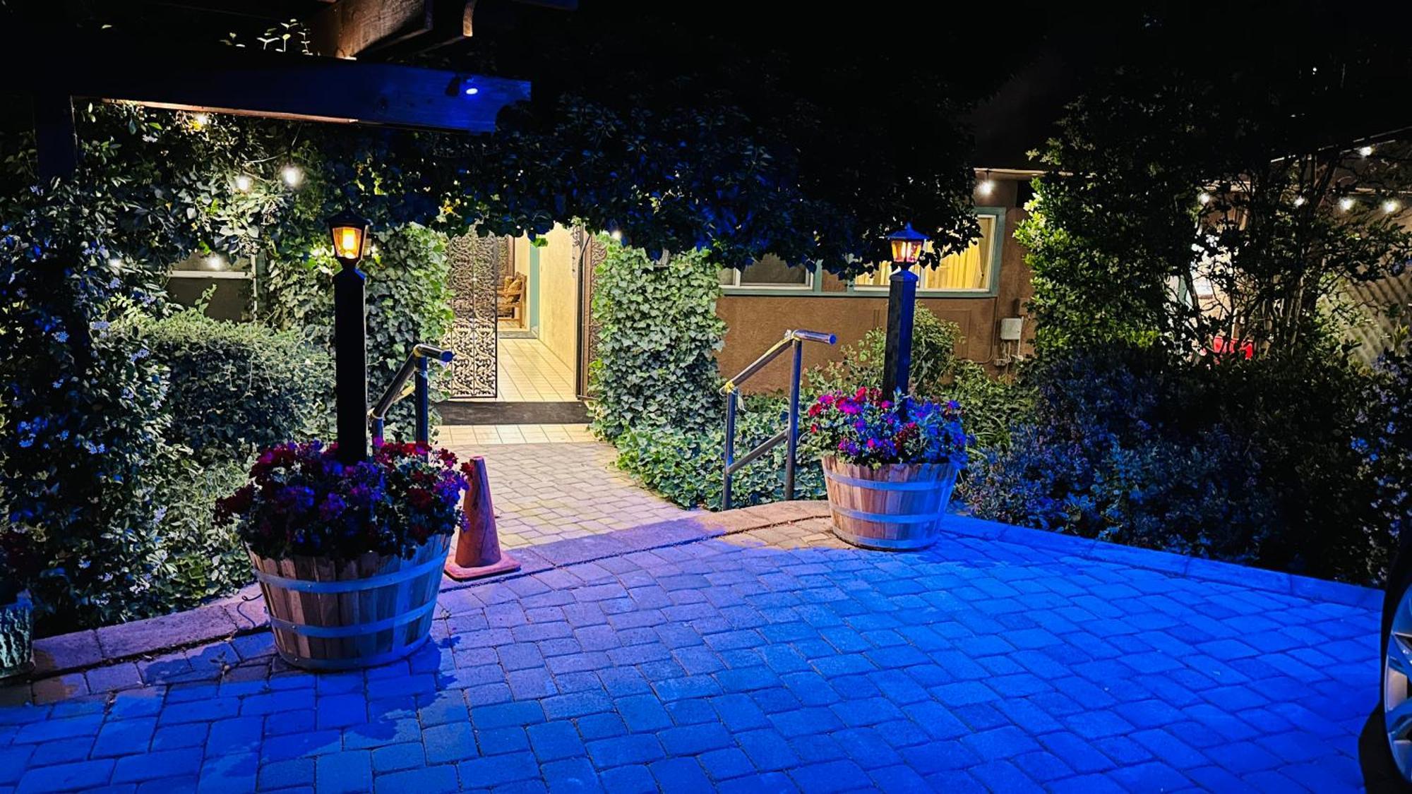 Lantern Light Inn - Romantic Getaway (Adults Only) セドナ エクステリア 写真